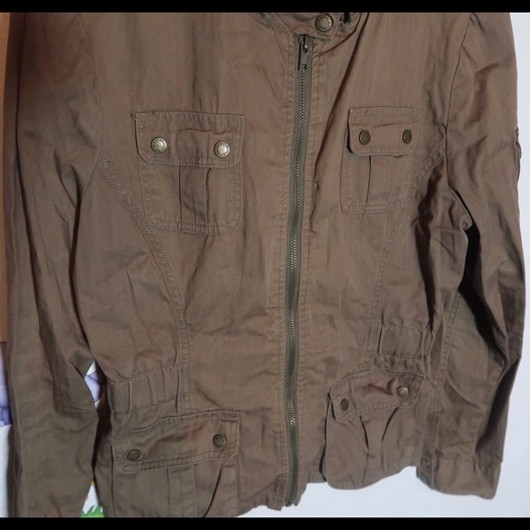 Jacket - Picture 2 of 5